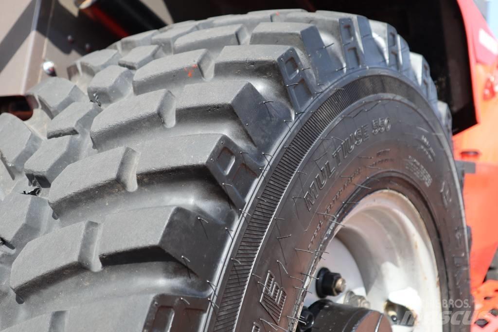 Manitou M 26.4 Vanterenski viljuškar