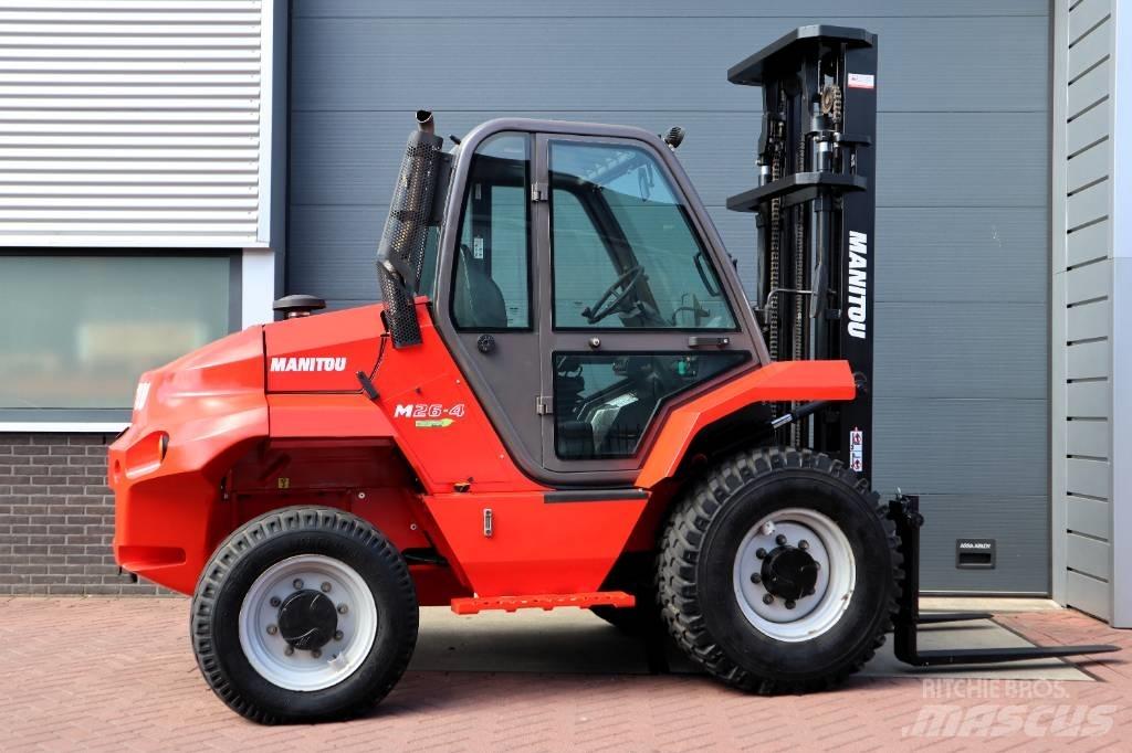 Manitou M 26.4 Vanterenski viljuškar