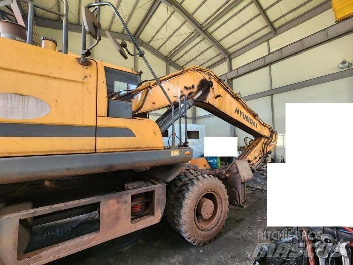 Hyundai HW210 Bageri točkaši