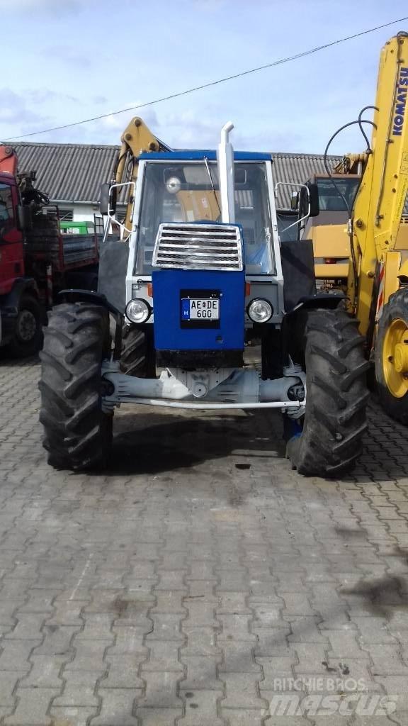 Zetor Crystal 12045 Traktori