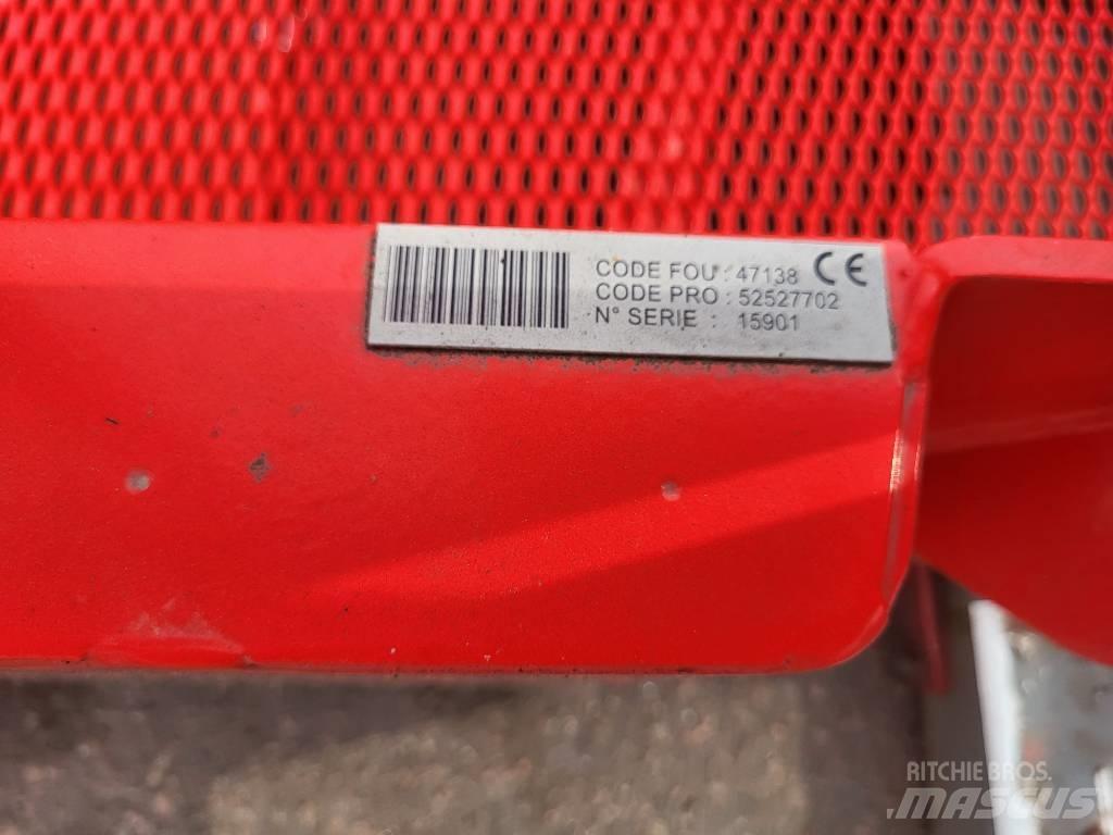 Manitou 200 ATJ kori Jarbolne penjajuće platforme