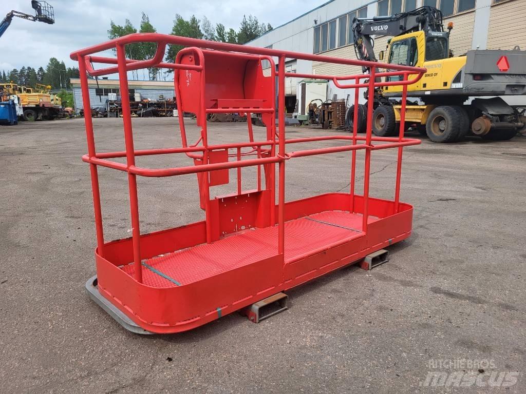 Manitou 200 ATJ kori Jarbolne penjajuće platforme