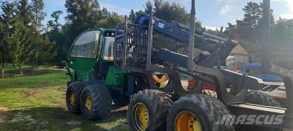 John Deere 1110 E Forvarderi