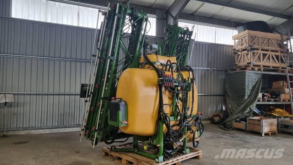Amazone UF 1200 Montirane prskalice