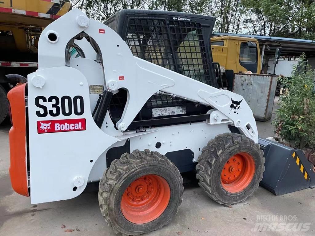 Bobcat S300 Skid steer mini utovarivači