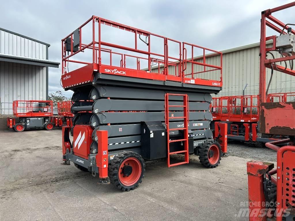 SkyJack sj 9664 RT Makazaste platforme