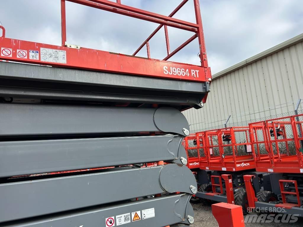 SkyJack sj 9664 RT Makazaste platforme
