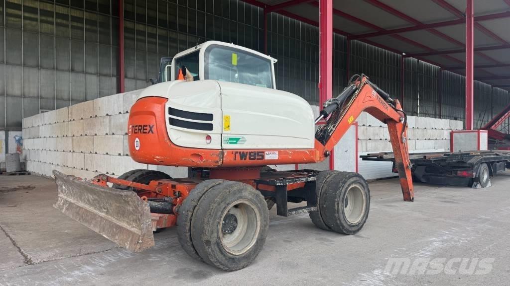 Yanmar TW 85 Bageri točkaši