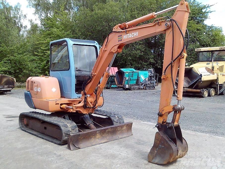 Hitachi EX 40 Mini bageri < 7t