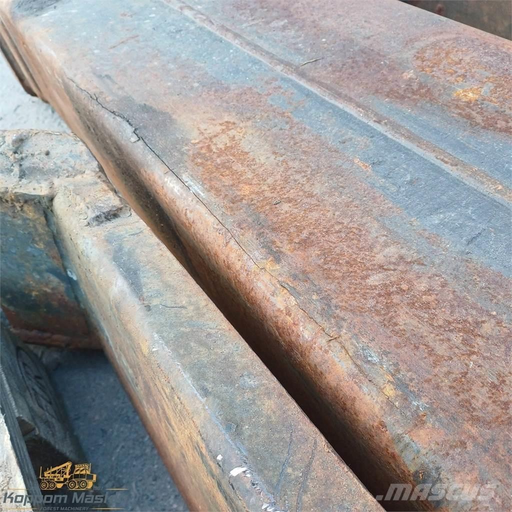 Loglift 111 Kranovi za debla