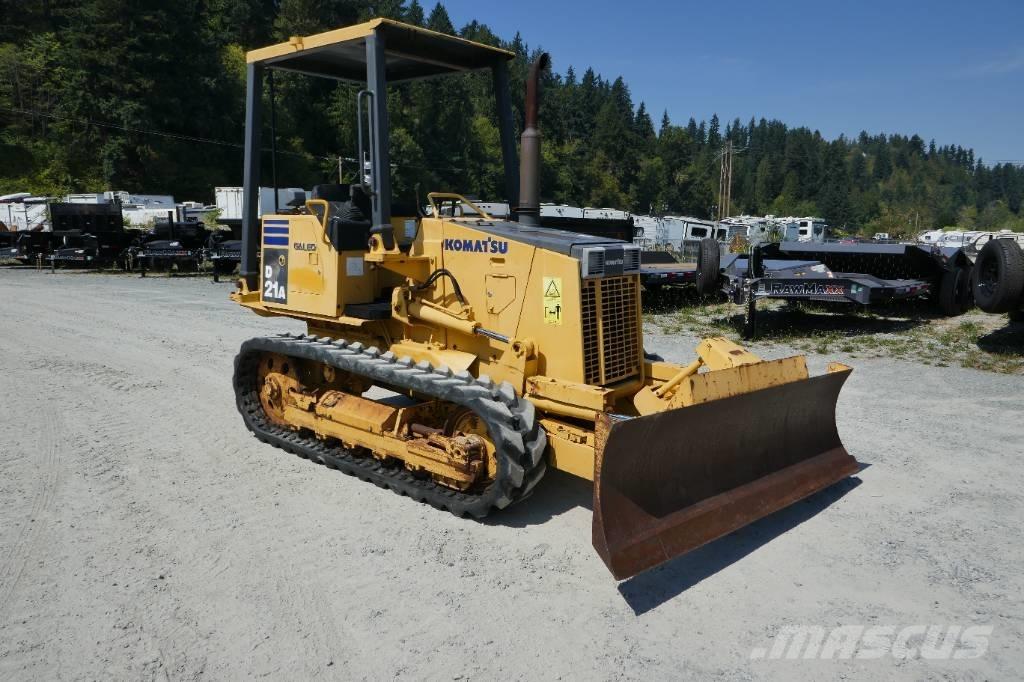 Komatsu D 21 A-8 Buldožeri guseničari