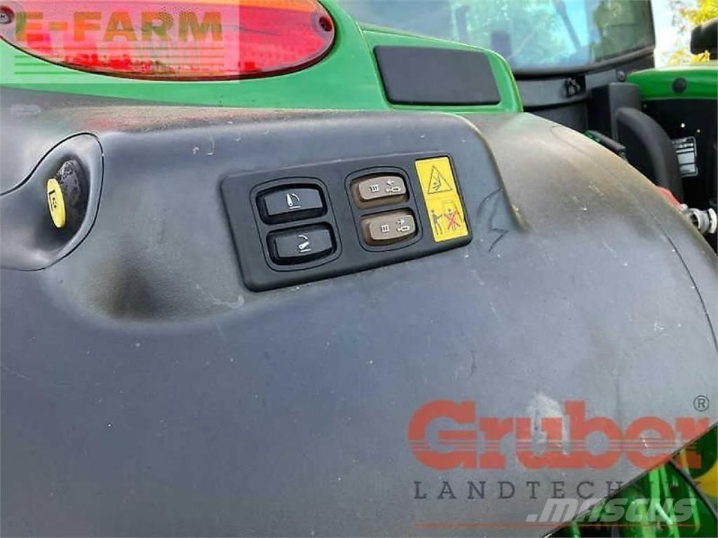 John Deere 6130 r Traktori