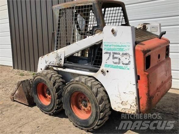 Bobcat 753 Skid steer mini utovarivači