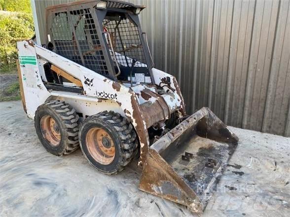 Bobcat 753 Skid steer mini utovarivači