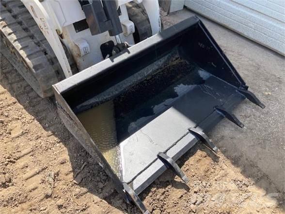 Bobcat MT55 Skid steer mini utovarivači