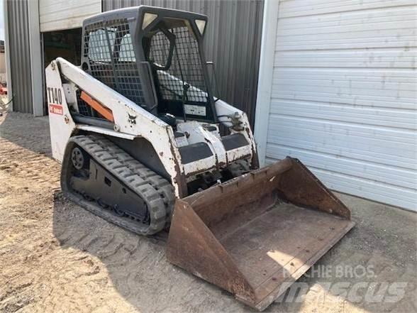Bobcat T140 Skid steer mini utovarivači