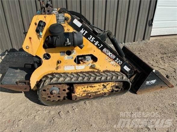 Boxer 320 Skid steer mini utovarivači
