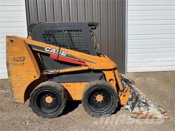 CASE 420-3 Skid steer mini utovarivači