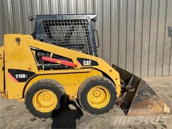CAT 216B2 Skid steer mini utovarivači