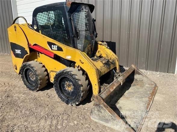 CAT 256C Skid steer mini utovarivači