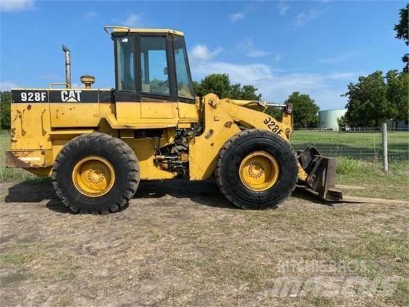 CAT 928F Utovarivači na točkove