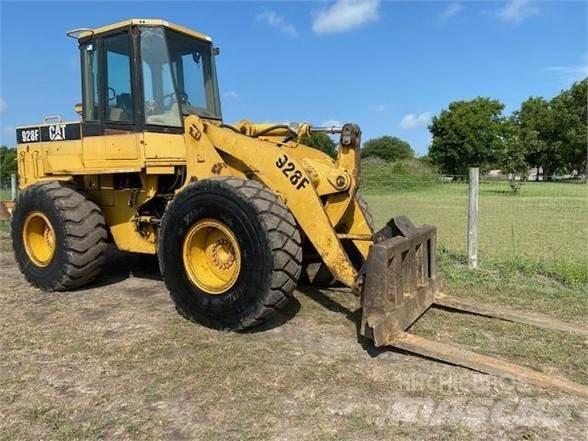 CAT 928F Utovarivači na točkove