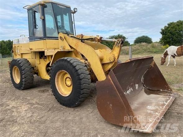 CAT 928F Utovarivači na točkove