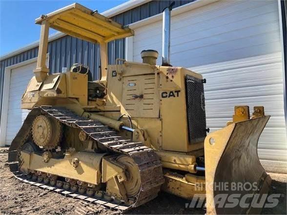 CAT D4H Buldožeri guseničari