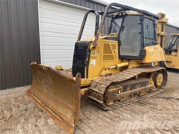 CAT D6K Buldožeri guseničari