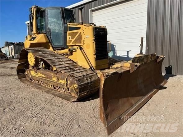 CAT D6N LGP Buldožeri guseničari