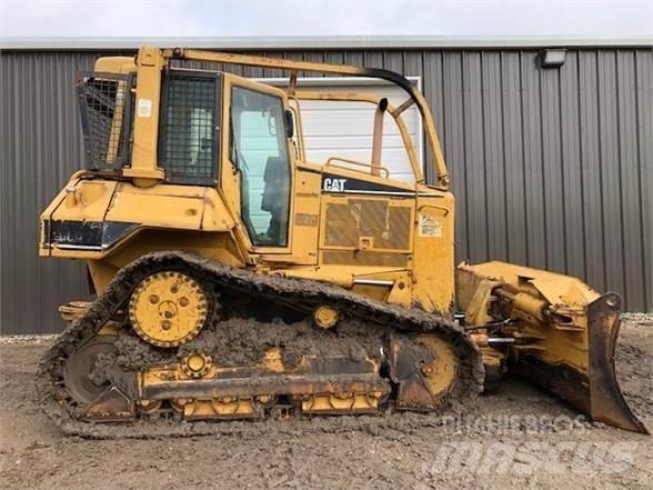 CAT D6N XL Buldožeri guseničari