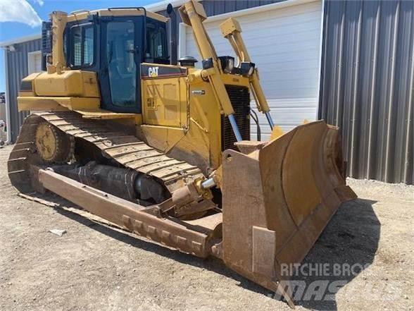 CAT D6R Buldožeri guseničari