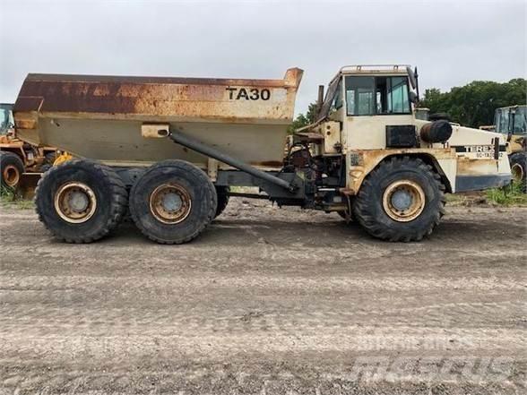 Terex TA30 Zglobni damperi