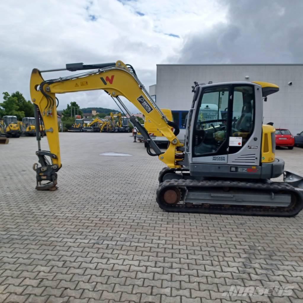 Wacker Neuson EZ80 Bageri guseničari