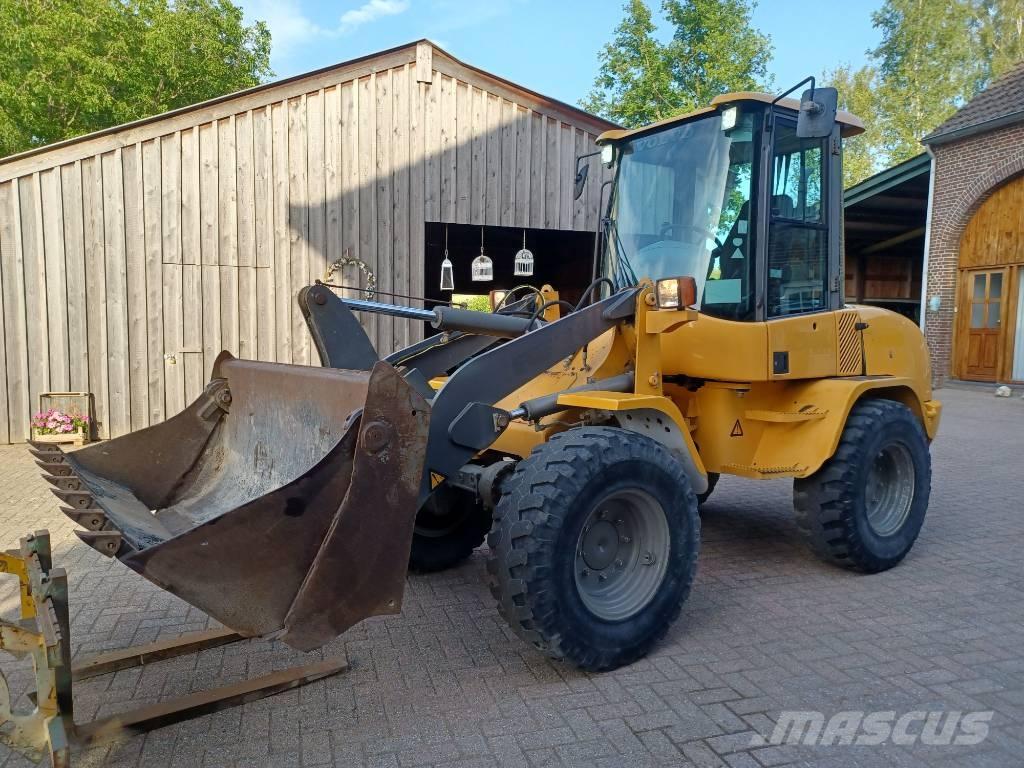 Volvo L 30 B Utovarivači na točkove