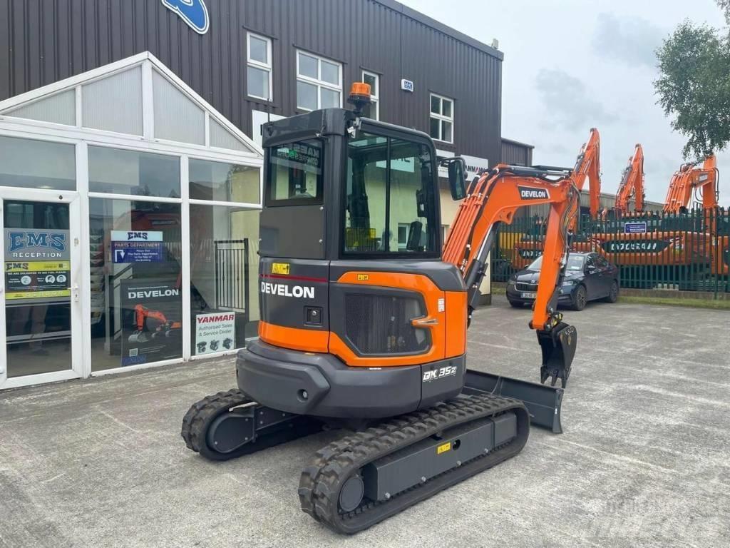 Develon DX 35 Z-7 Mini bageri < 7t