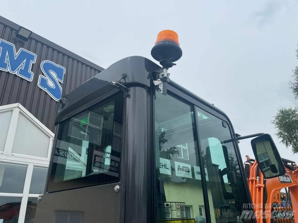 Develon DX 35 Z-7 Mini bageri < 7t