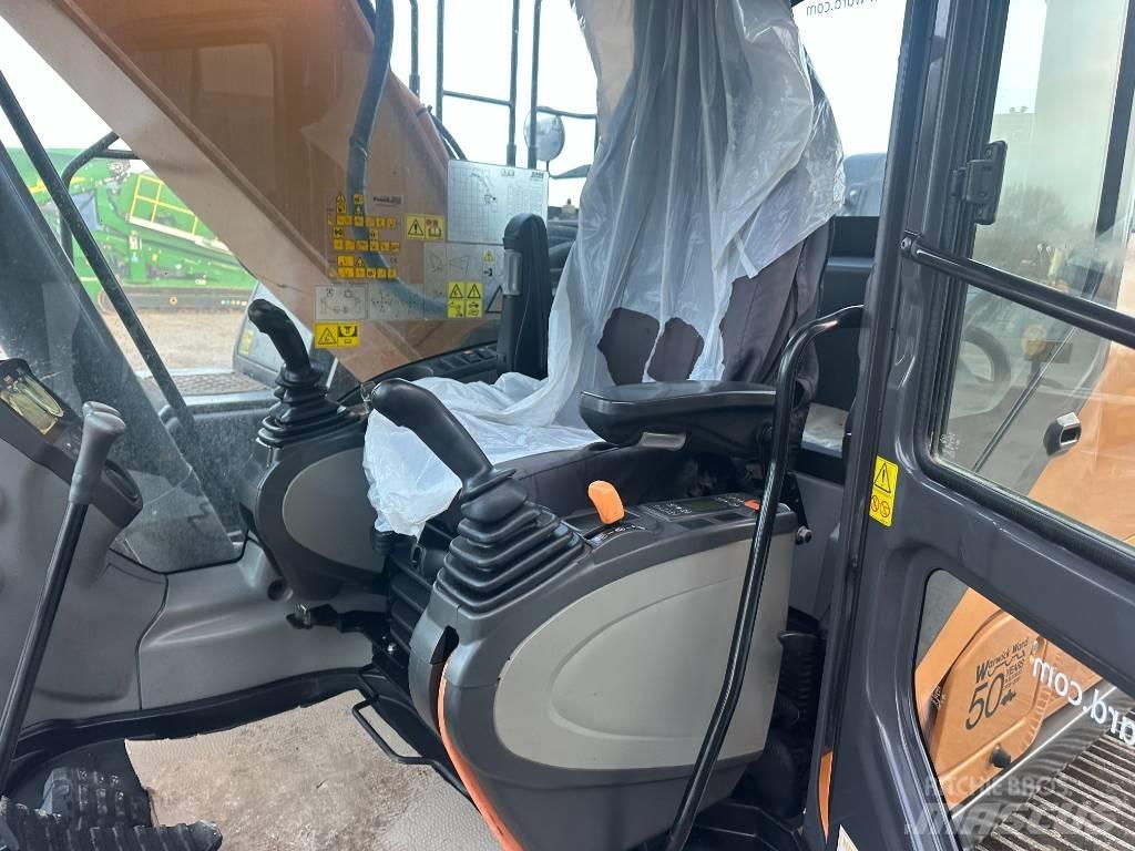 CASE CX 300D Bageri guseničari