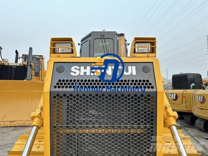 Shantui SD 16 Buldožeri guseničari