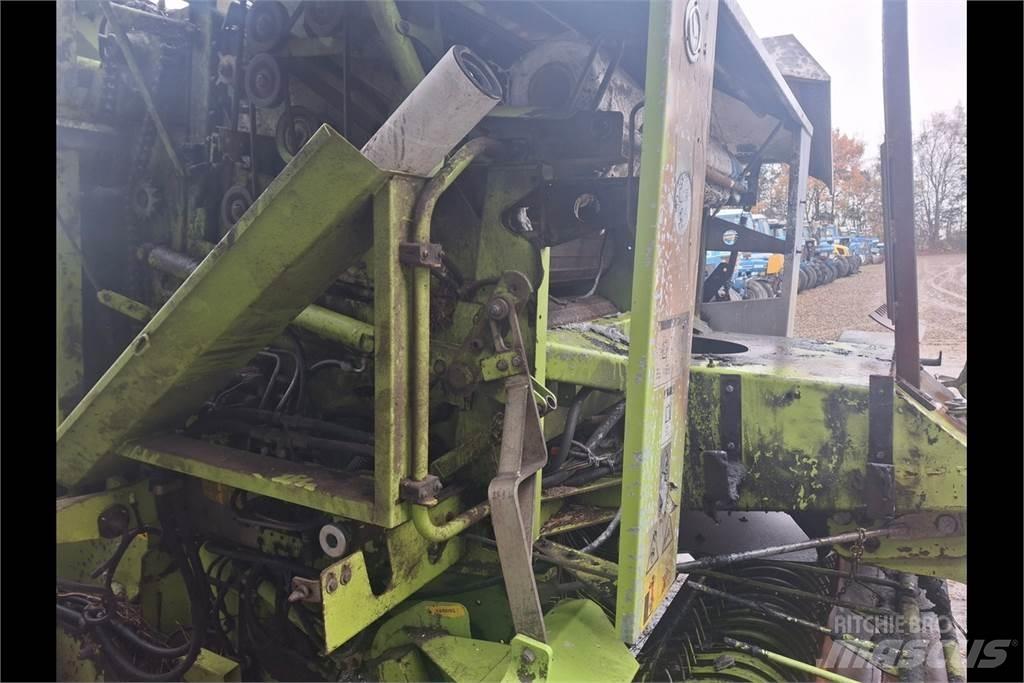 CLAAS 255 Traktori