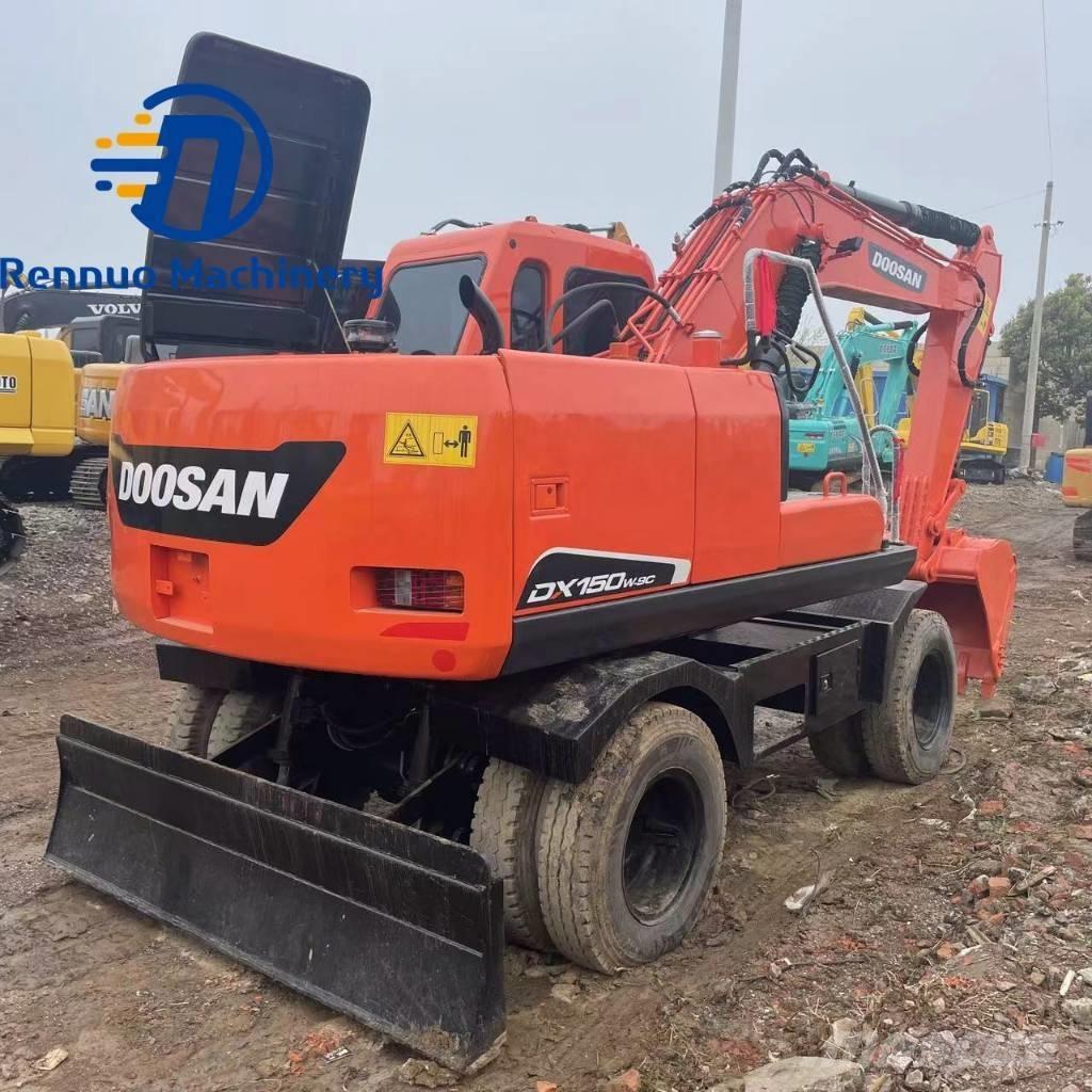 Doosan DX150W-7 Bageri točkaši