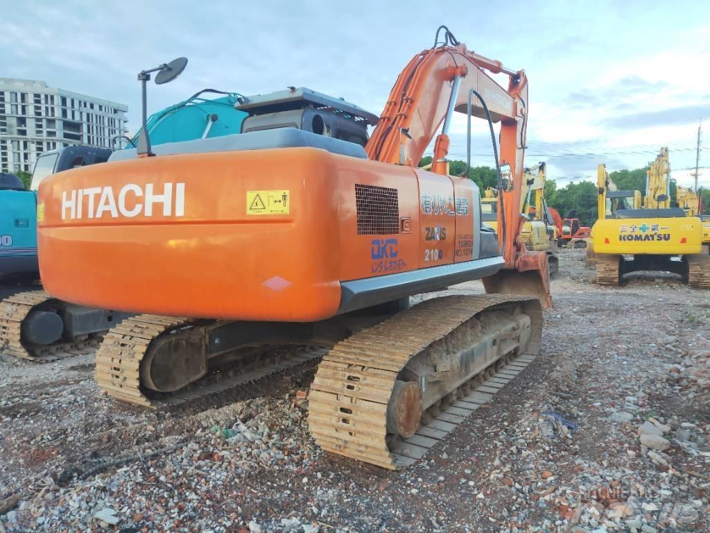 Hitachi ZX 210 Bageri guseničari