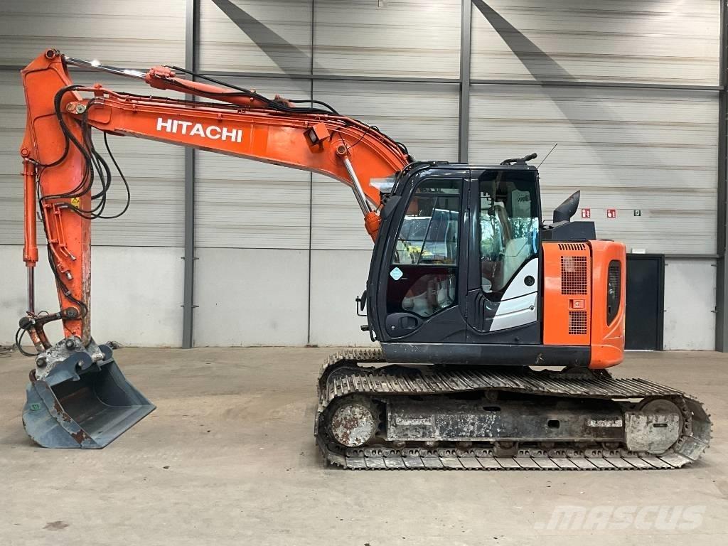 Hitachi ZX 135 US-6 Bageri guseničari