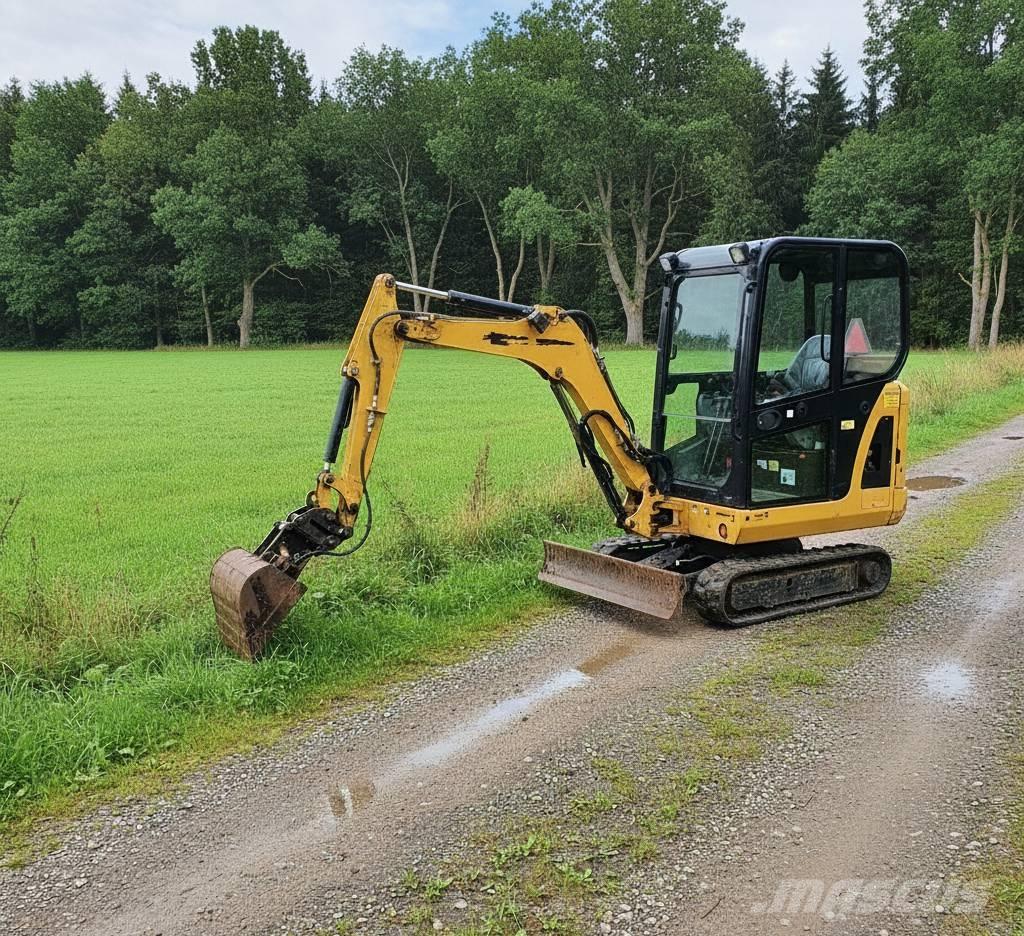 CAT 301.8 C Mini bageri < 7t