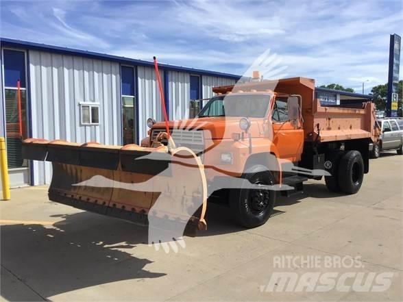 Ford F800 Posipači soli i peska