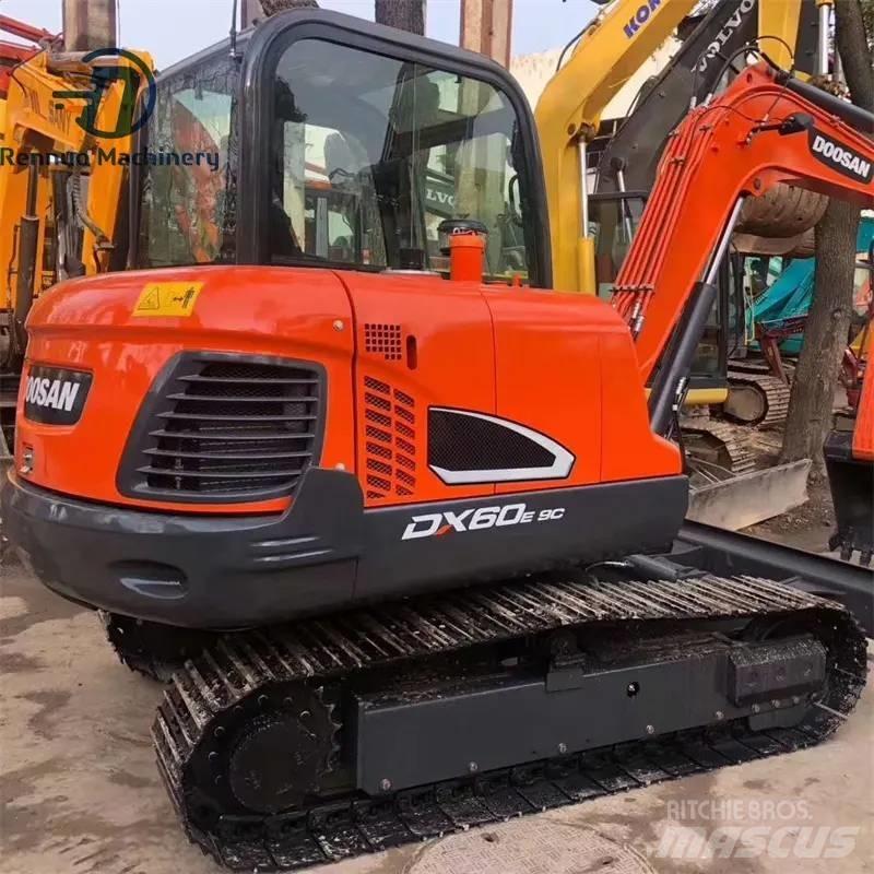 Doosan DX 60-9 C Bageri guseničari
