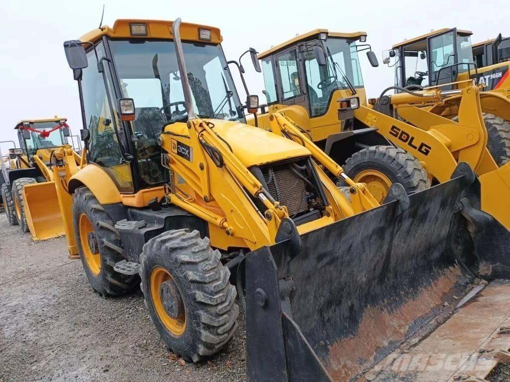 JCB 3 CX Rovokopači