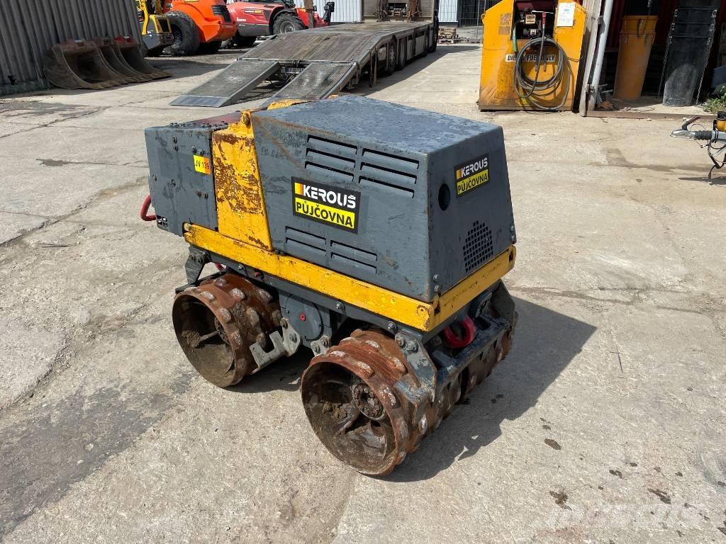 Bomag BMP 851 Valjci sa duplim bubnjem