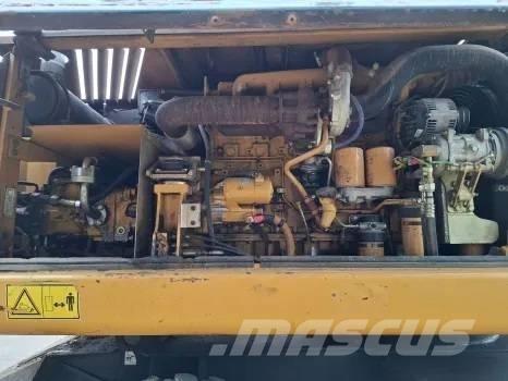 CAT M 316 C Bageri točkaši