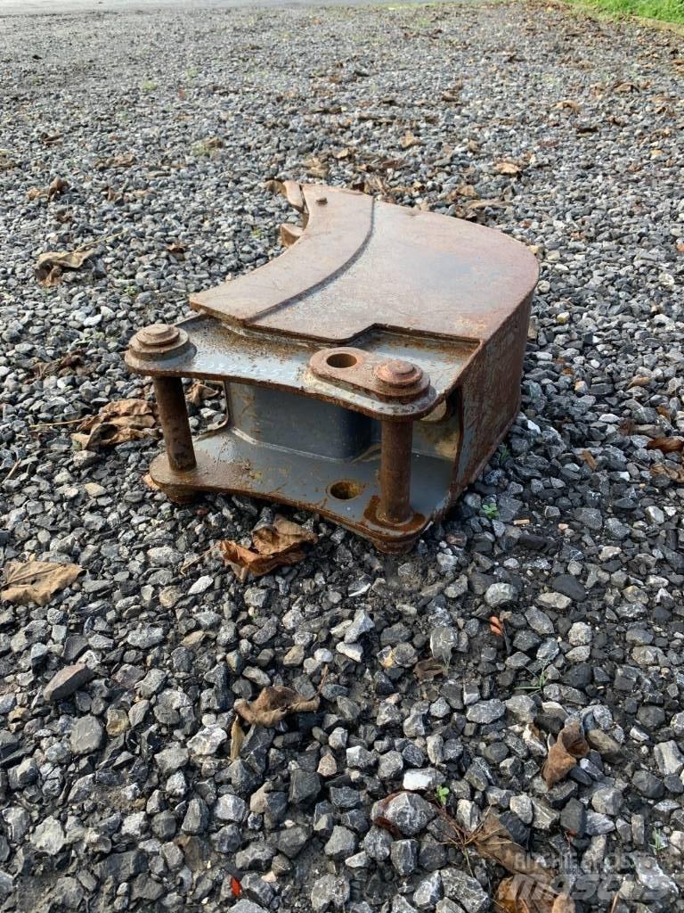 CNH GODET RETRO Ostala oprema i komponente